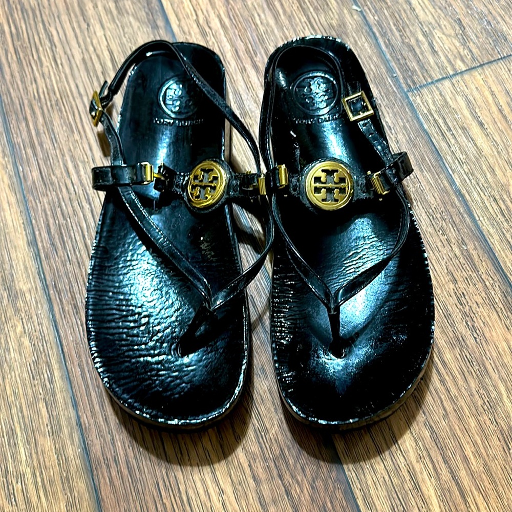 Beautiful Tory Burch sandal